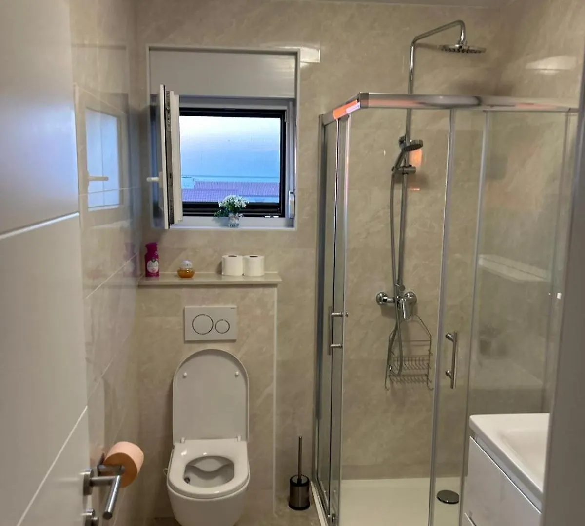Apartmani Lacic-维尔 克罗地亚