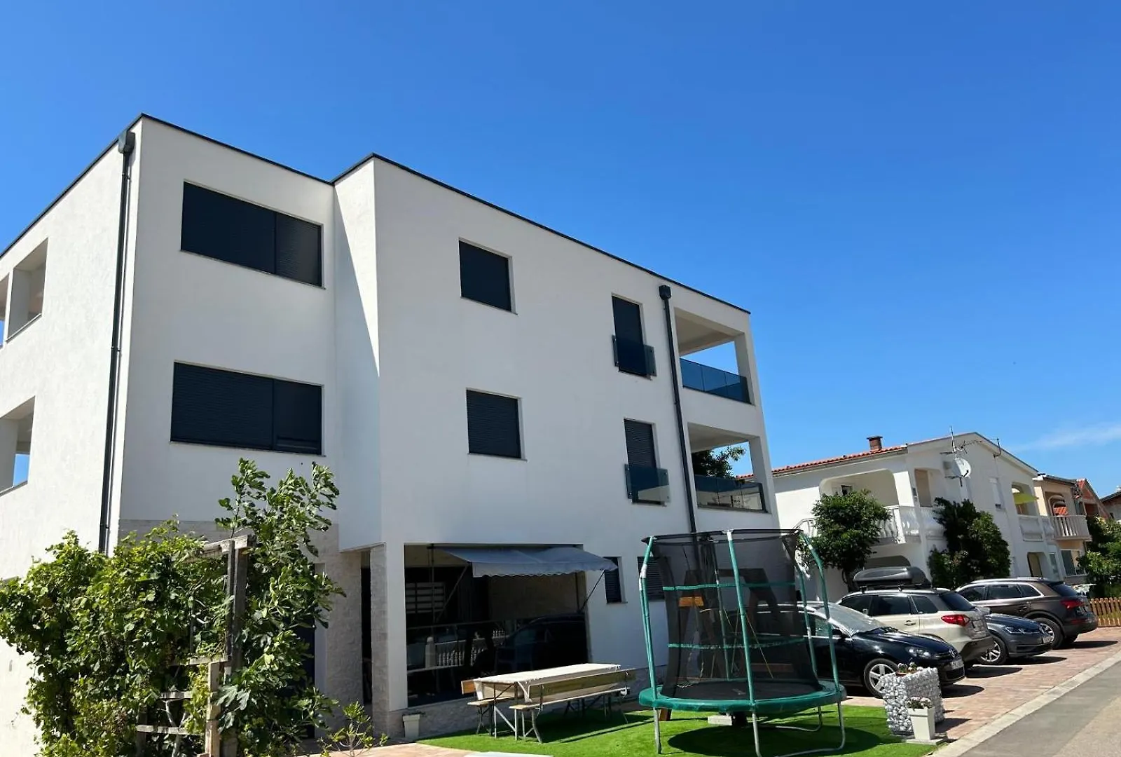 公寓 Apartmani Lacic-维尔